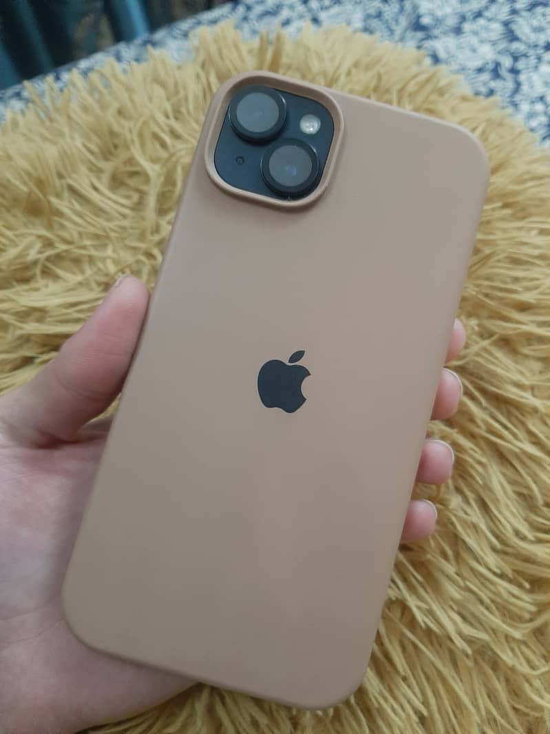 Apple iPhone 14 plus 3