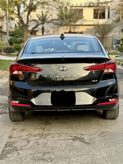 Hyundai Elantra GLS Bumper To Bumper Genuine Alhamdulillah
