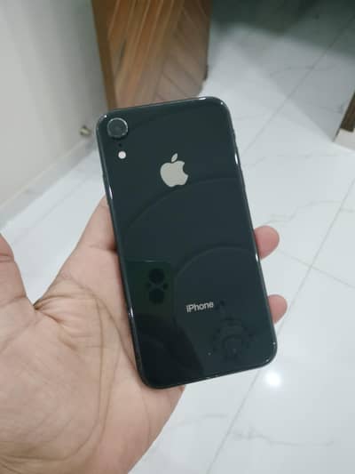 iPhone XR