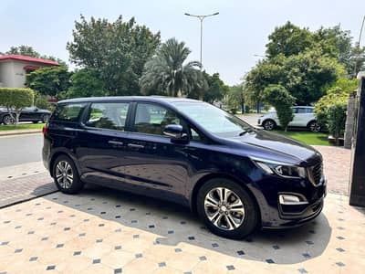 kia grand carnival