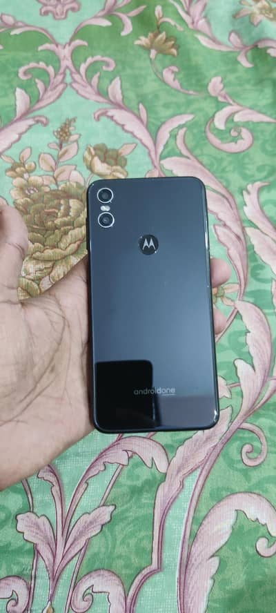 Motorola One