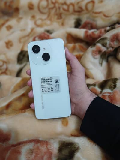 Tecno spark go 1 128GB With Full Paking