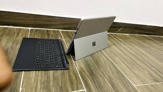 Core i5-10th generation Surface pro 7