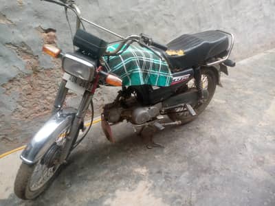 2019 model Road prince Motorcycle Red color for Sale