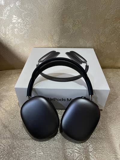 Apple AirPods Max (Lightening)