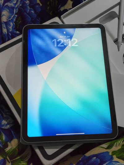 iPad 10th Gen 256GB Brand New Box Accessories & Glass,Case Health 100%
