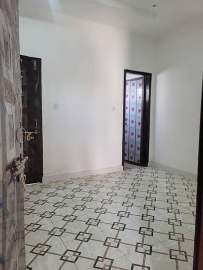 ONE KANAL LOWER PORTION AVAILALABLE FOR RENT IN HASHMI GARDEN