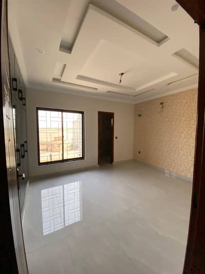 Prime Location 5 Marla Double Storey House for Sale in Tulip Extension Block, Park View City Lahore