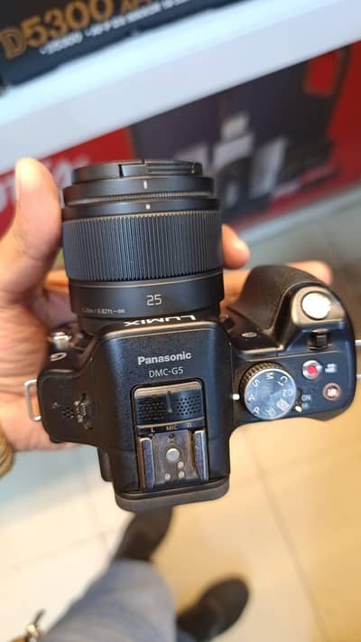 Lumix G5 Mirror less