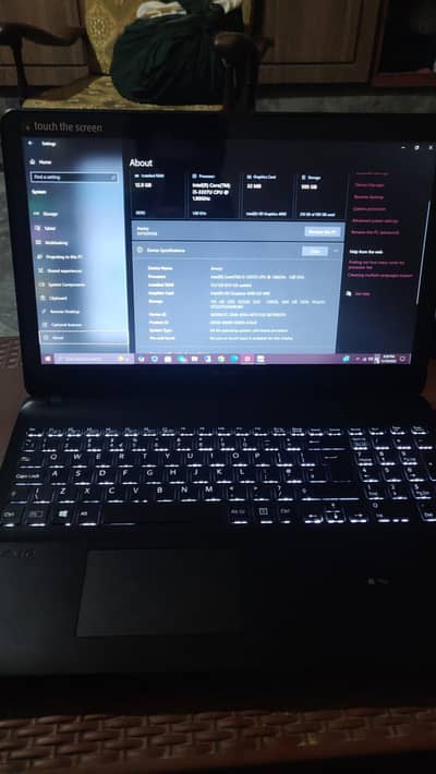 Sony Vaio 17"inc UHD Display + Fully Touch screen + i5 5 Generation