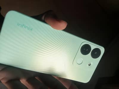 Infinix smart 7 no any fault touch glass break titly