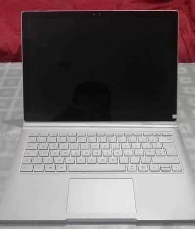 Laptop Microsoft Surface book 2 i7 6th Generation 16GB Ram 512GB