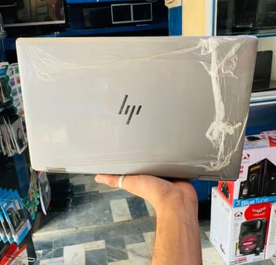 hp i3 10th generation touch 360 8gb 64gb window 10pro 64bit