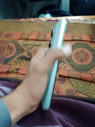 Mobile ki lush condition h