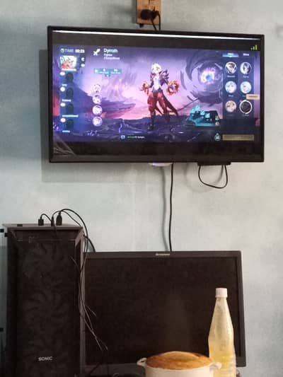 Almost new. Dell core I 5 3rd. Gen