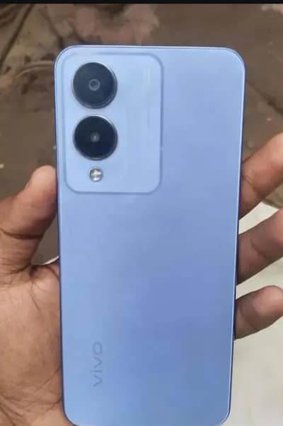 Vivo y17s 4+4ram. 128gb