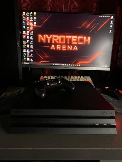 PS4 PRO PlayStation 4 Pro 1TB Lush Condition