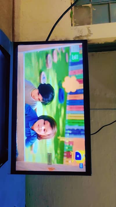 24 inch LED new Condition