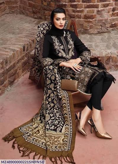 Lawn embroidered plain Digital print 3pc