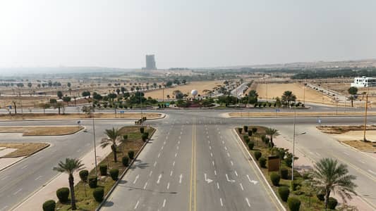 500 Sq Yd Plot For Sale Bahria Golf City, Bahria Town Karachi Near Road 1, Jinnah Avenue View, Built-Up Villas Nearby | Ready-to-Construct | Best for Future Investment.