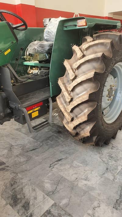 green tractor 375SE