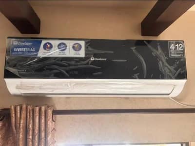 Dawlance 1.5 ton inverter heat and cool