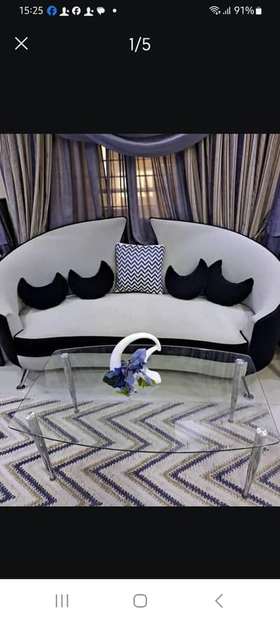 Excellent condition drawing room set (sofa set & tables]