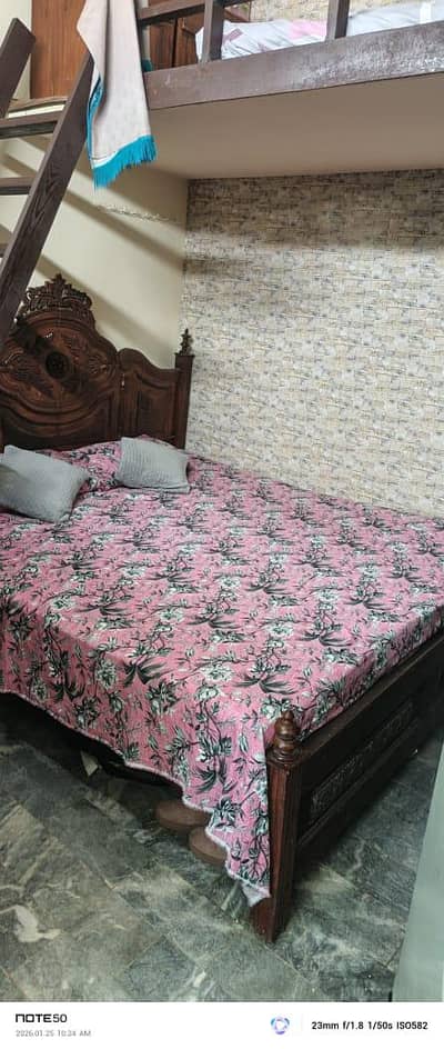 Bed for sale almost new no breakages double bed