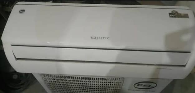Pel 1 ton non inverter Ac just cool ok condition