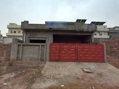 On Excellent Location 7 Marla House For sale In Rs. 13500000 Only