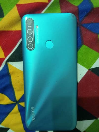 Realme 5i 4/64gb PTA approved,camera open nahi hota
