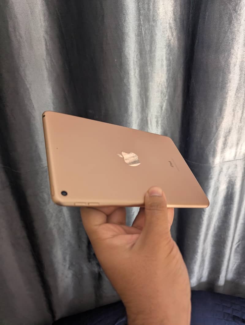 IPAD MINI 5 2