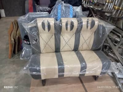 Suzuki bolan or every seats