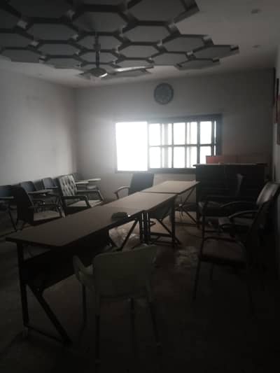 2 Bed DD flat 1st floor only silent office use only day use night use not allowed. ShahBaz Baloch 0322.5996882
