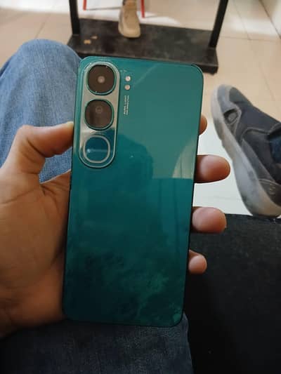 vivo Y200 Lush condition urgent sale