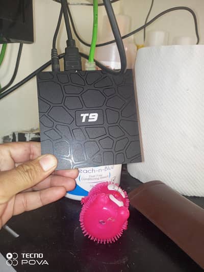 T9 tv box 4. ram . 64 storage