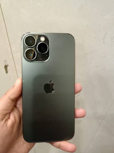 iPhone 13 Pro Max 256 gb fu 3 months sim time available