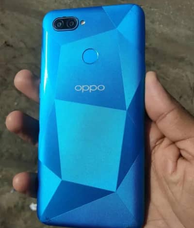Oppo A12