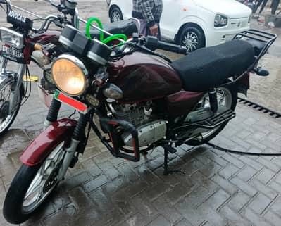 Suzuki 150 SE good condition