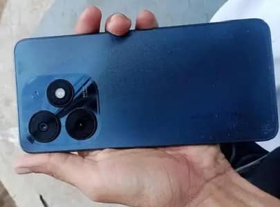 Tecno Spark 20c 4gb rem 128gb memory PTA Approve