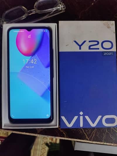 Mobile Vivo Y20
