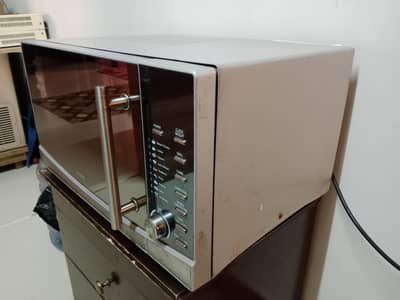 Haier Microwave Oven – Fully Working | Clean Condition