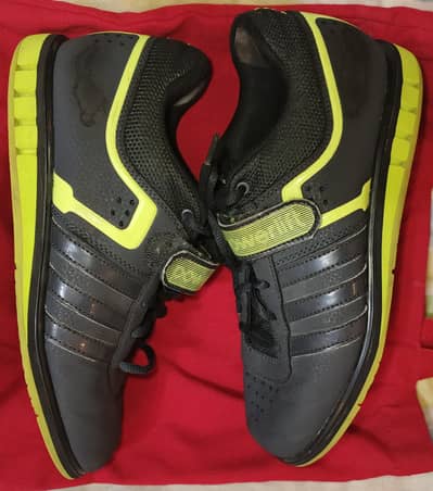 weight lifting shoes