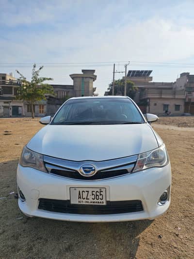 Corolla Axio white colour