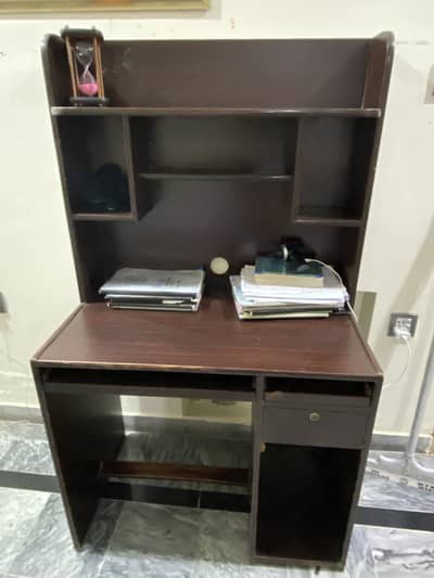 Best wood table for pc