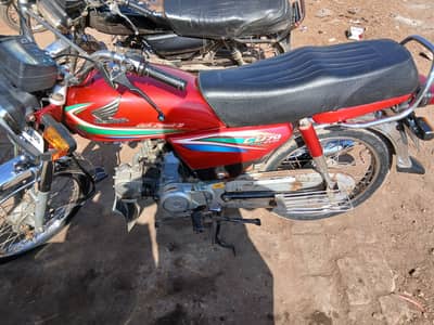 Honda CD70 16 Model Urgent Sale