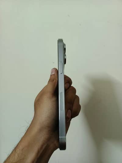 Beand new 14 pro max JV