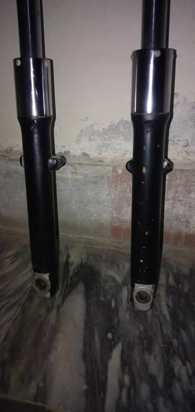 CD 70 front shocks used