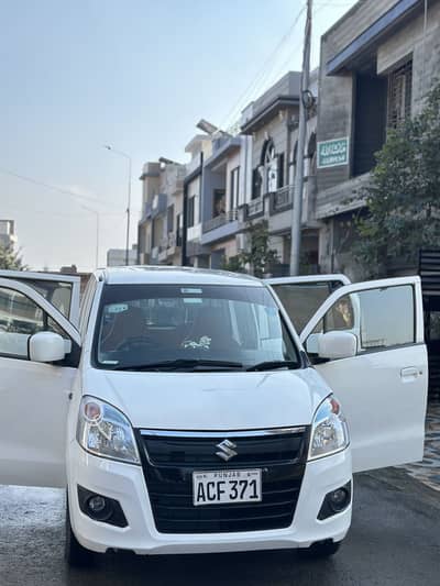 Suzuki wagnor VXL 2020 model 2021 registerd