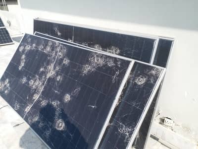 6 Solar panels damaged for sale